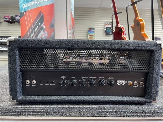 Store Special Product - Traynor YBA300